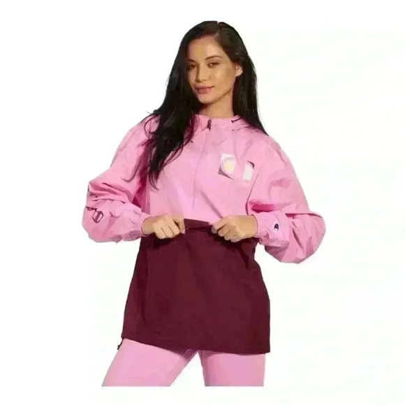 Champion Jackets & Blazers - CHAMPION- NWT Champion Womens Packable Monogram Half Zip Up Hoodie Size Small